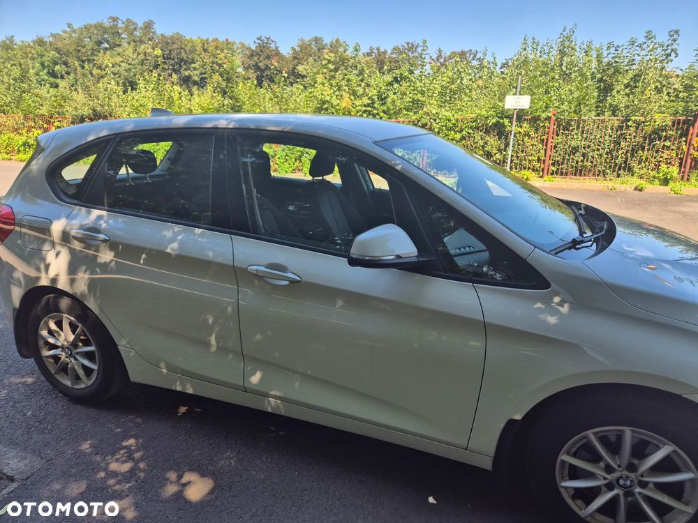 BMW Seria 2 218d Advantage - 4