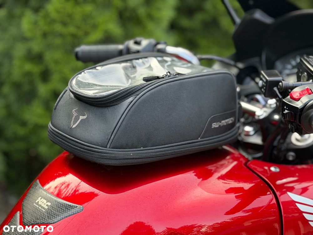 Honda CBF - 24
