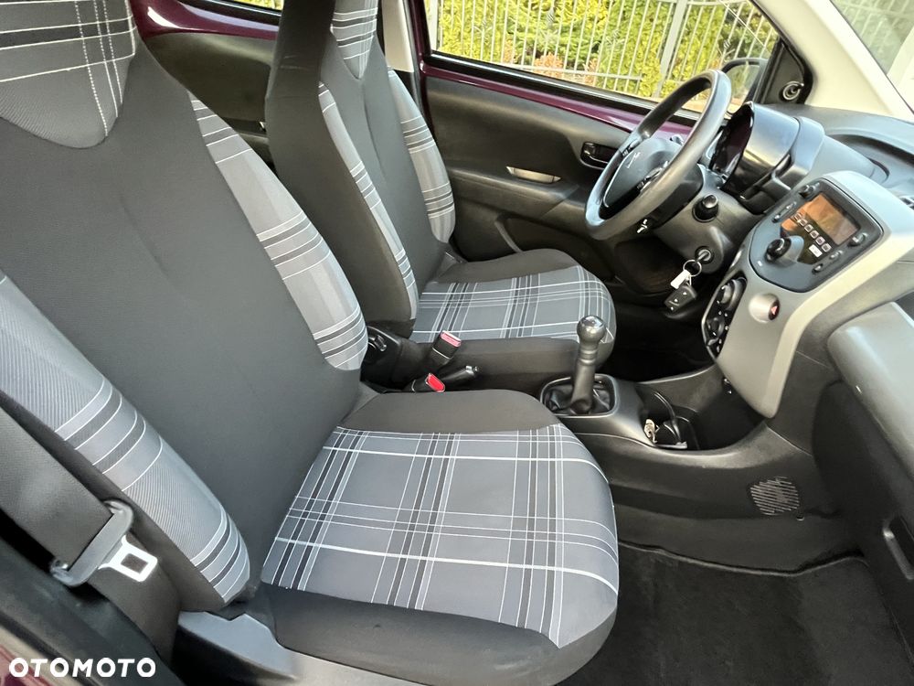 Peugeot 108 - 12
