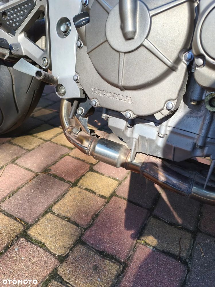 Honda CB - 18