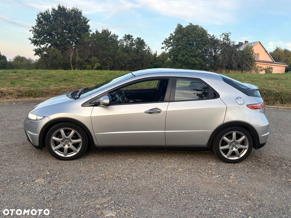 Honda Civic - 4