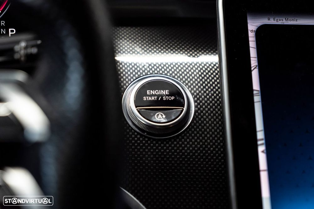 Mercedes-Benz C 300 d AMG Line - 20