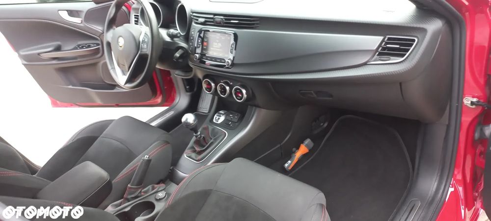 Alfa Romeo Giulietta 1.4 TB Sprint - 16