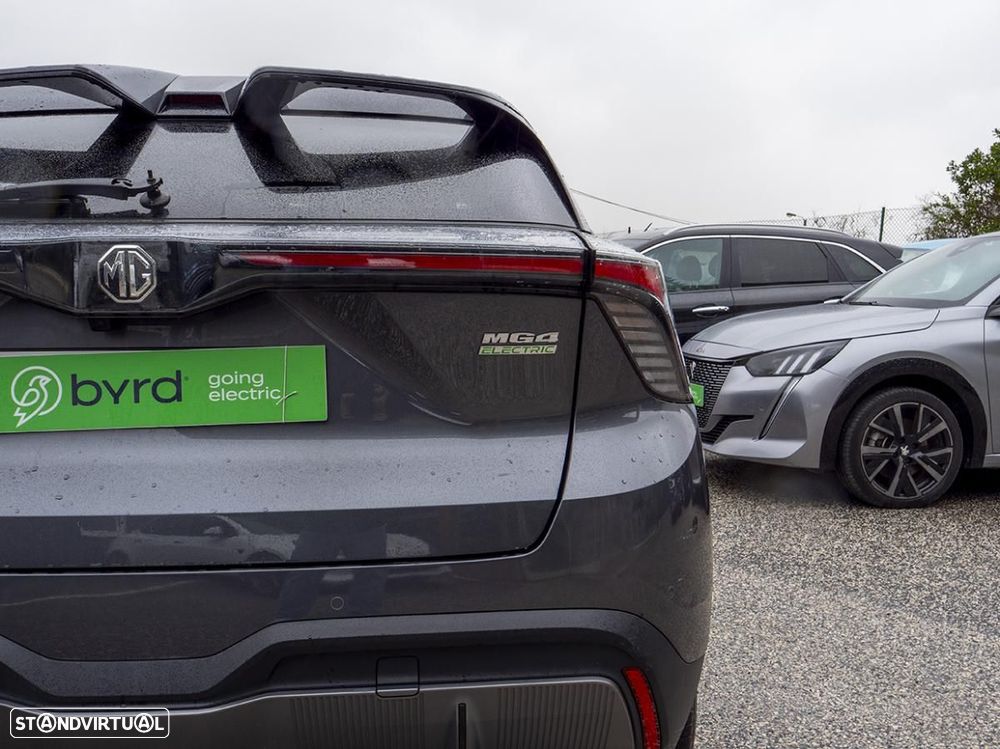 MG MG4 77 kWh Extended Range Luxury - 13