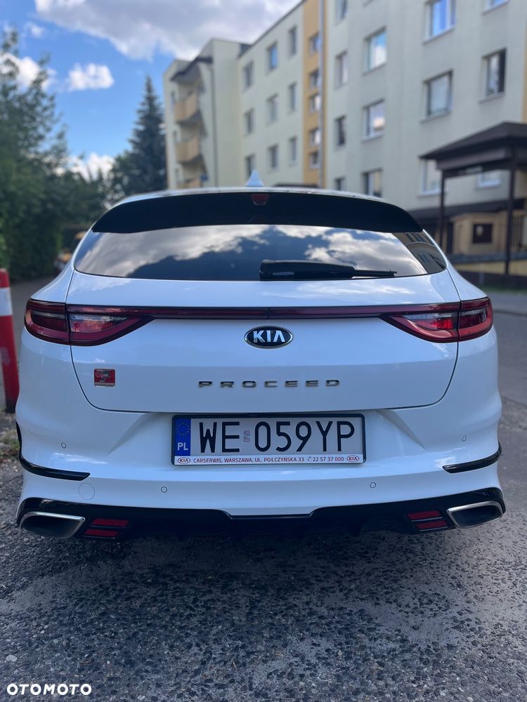 Kia ProCeed 1.6 T-GDI GT DCT - 3