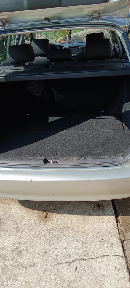 Toyota Corolla SW 1.4 D-4D - 15