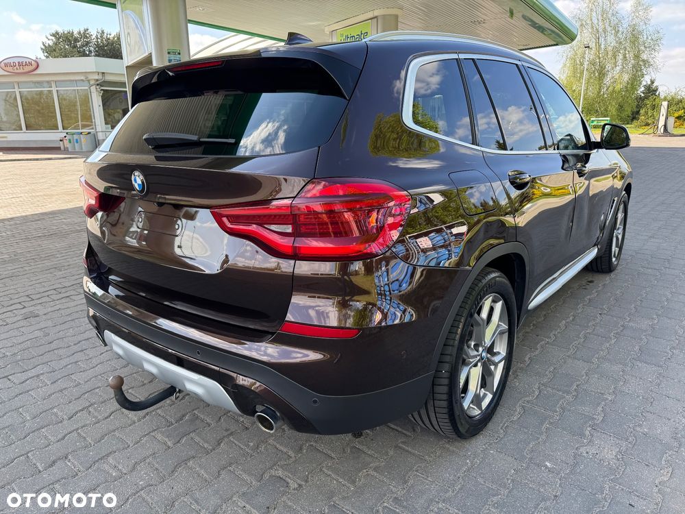 BMW X3 sDrive18d xLine - 6