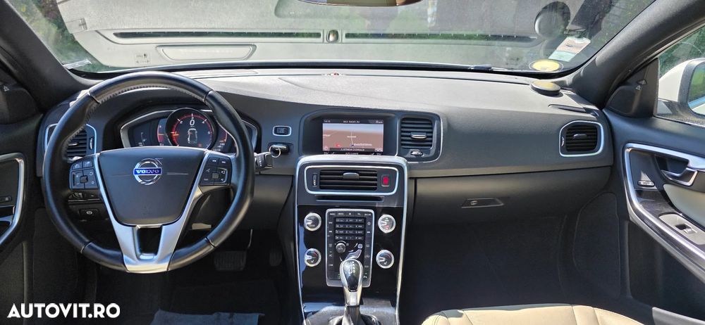 Volvo S60 - 22
