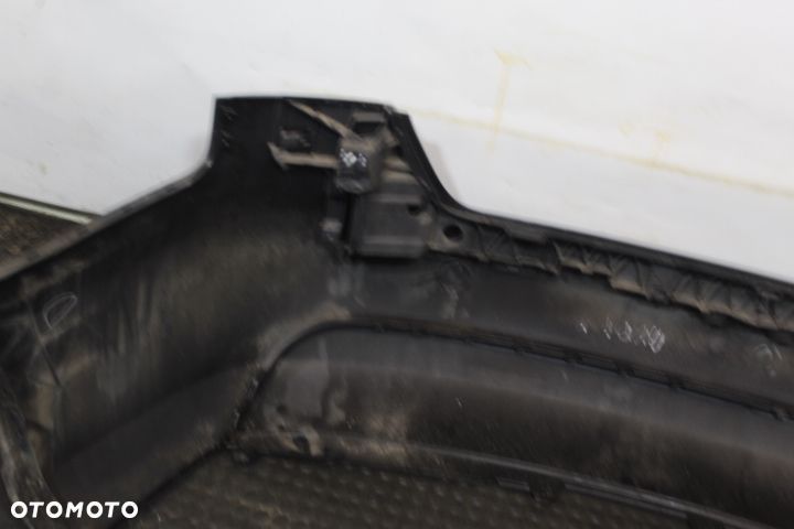 ZDERZAK TYLNY AUDI A4 B8 LZ9Y - 4