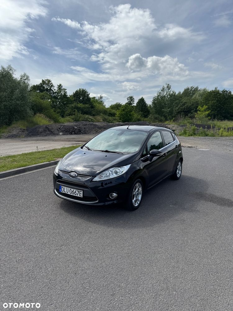 Ford Fiesta 1.6 TDCi DPF Titanium - 1