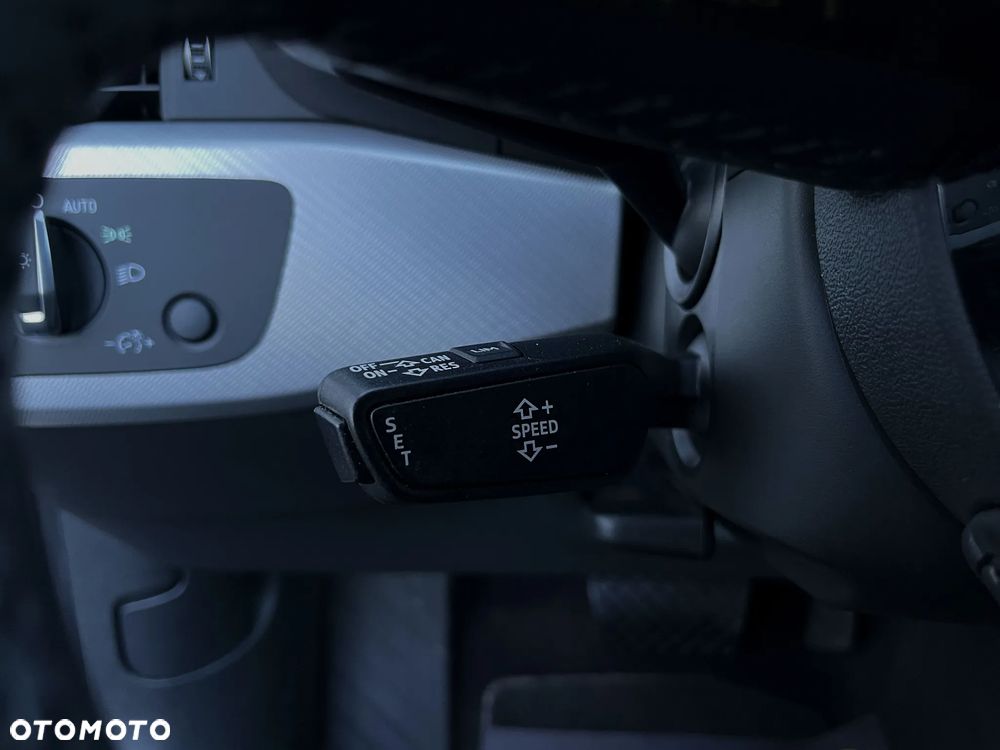 Audi A4 Avant 2.0 TFSI ultra S tronic design - 26