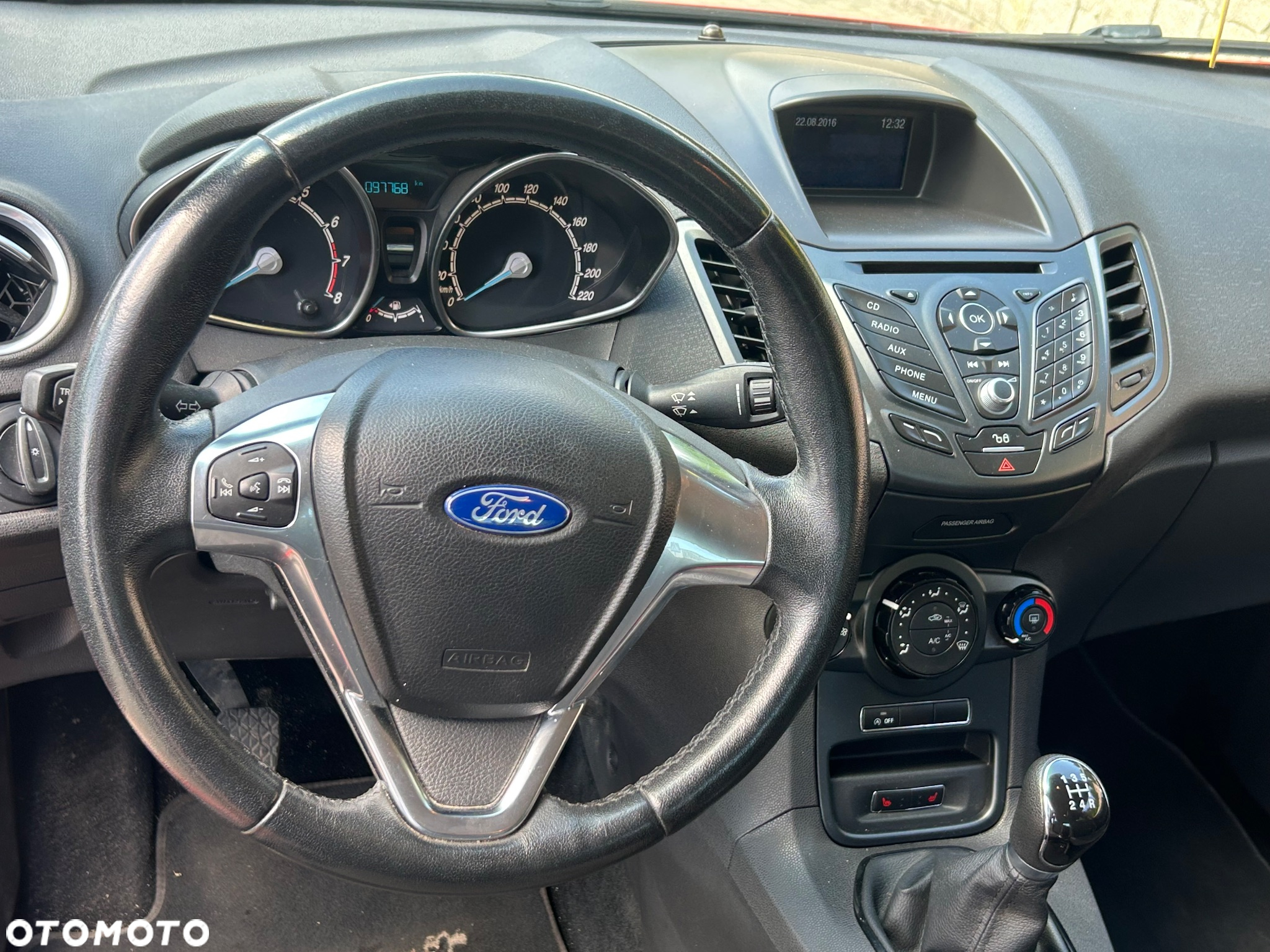 Ford Fiesta - 14