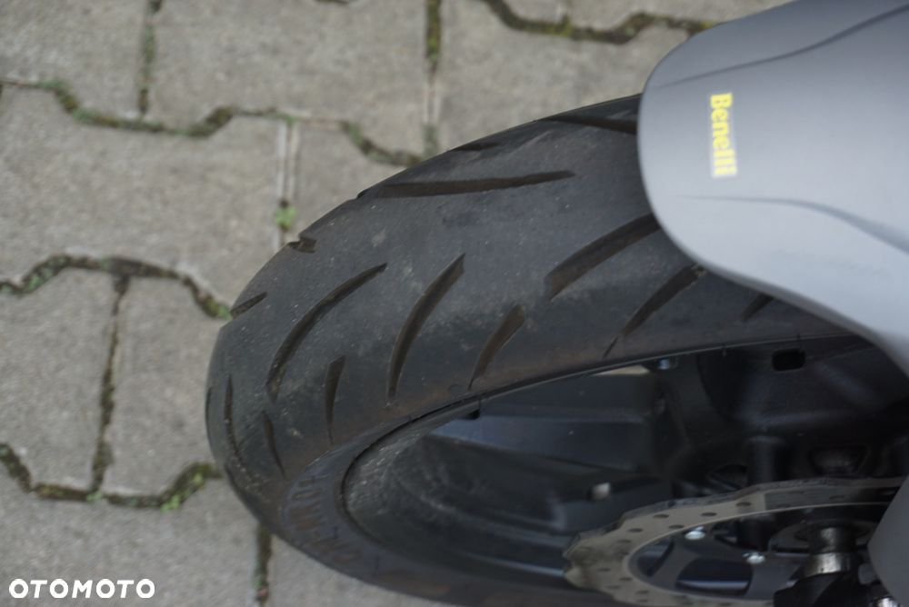 Benelli BN 125 - 6