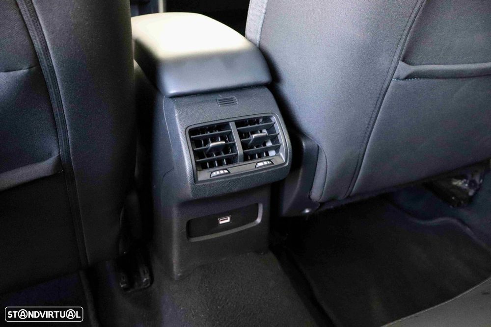 Citroën C4 1.2 PureTech Plus EAT8 - 38