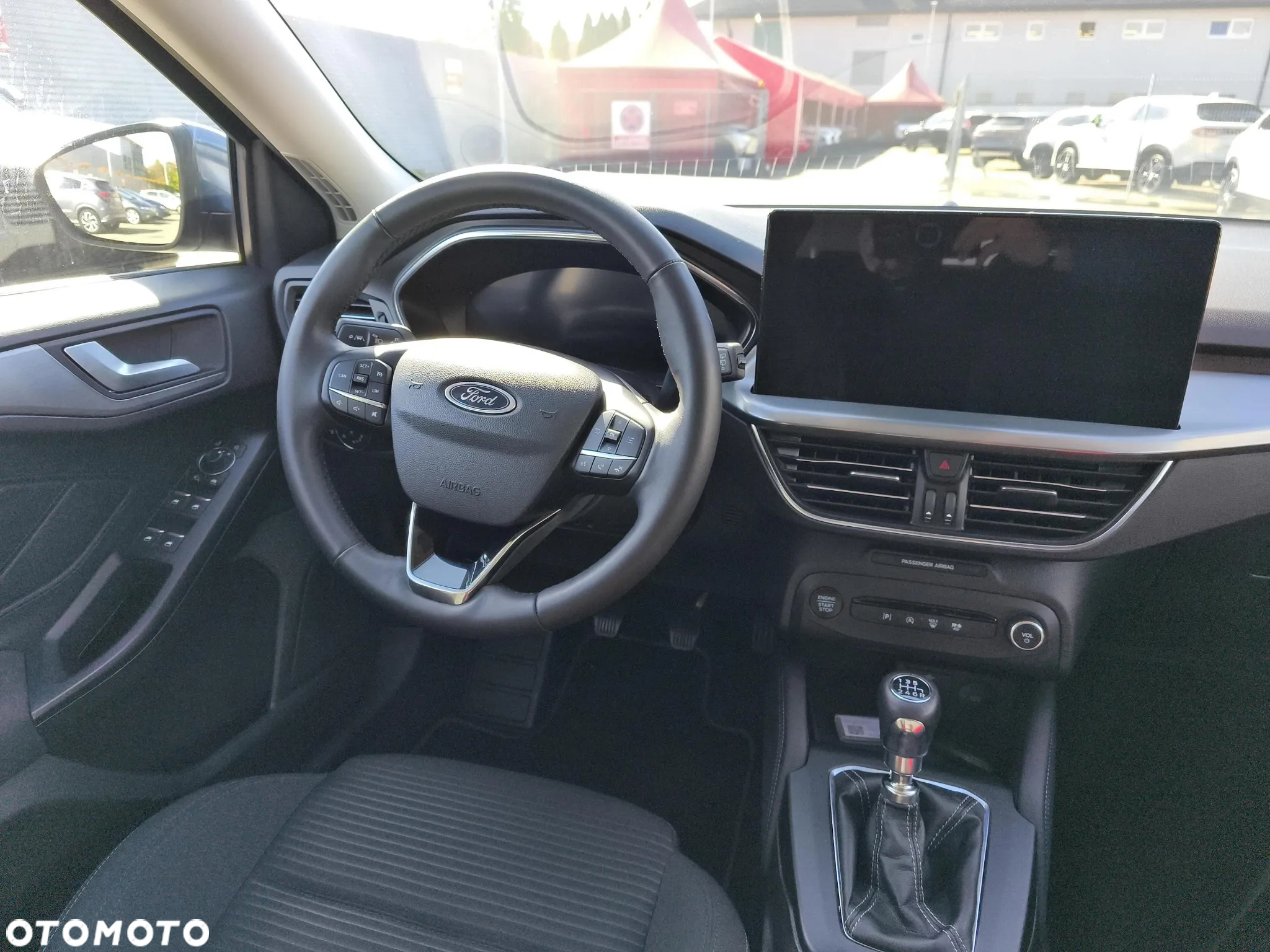 Ford Focus 1.0 EcoBoost Titanium X - 9