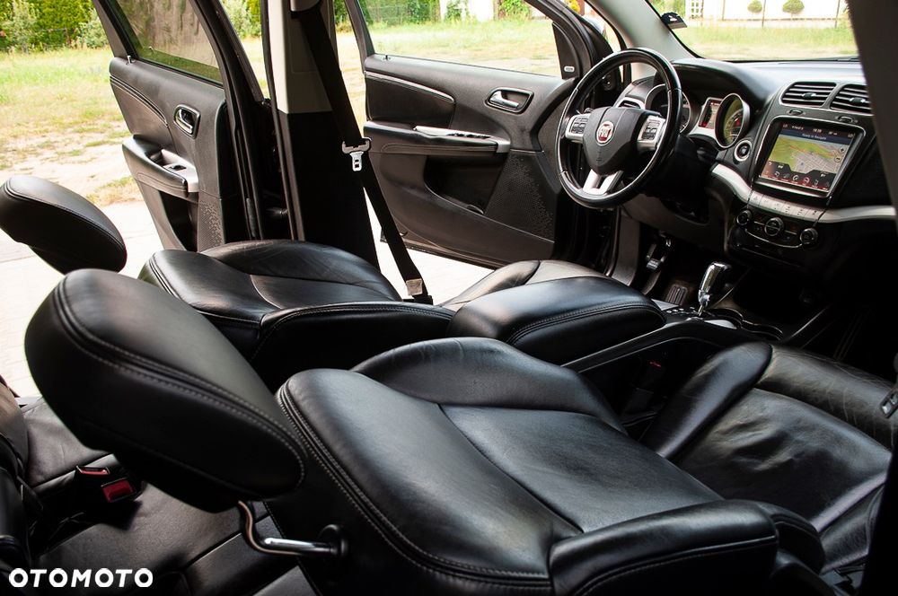 Fiat Freemont 2.0 Multijet 16V DPF Automatik Allrad Cross - 24