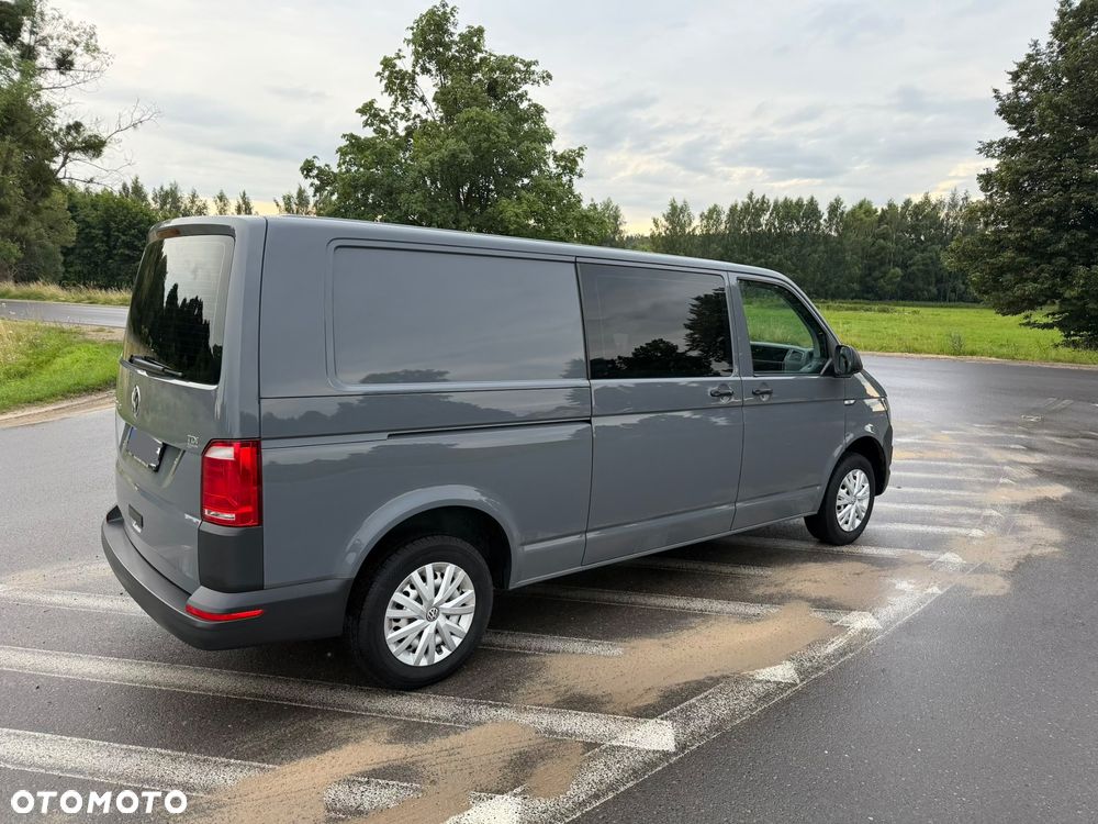 Volkswagen Transporter - 27