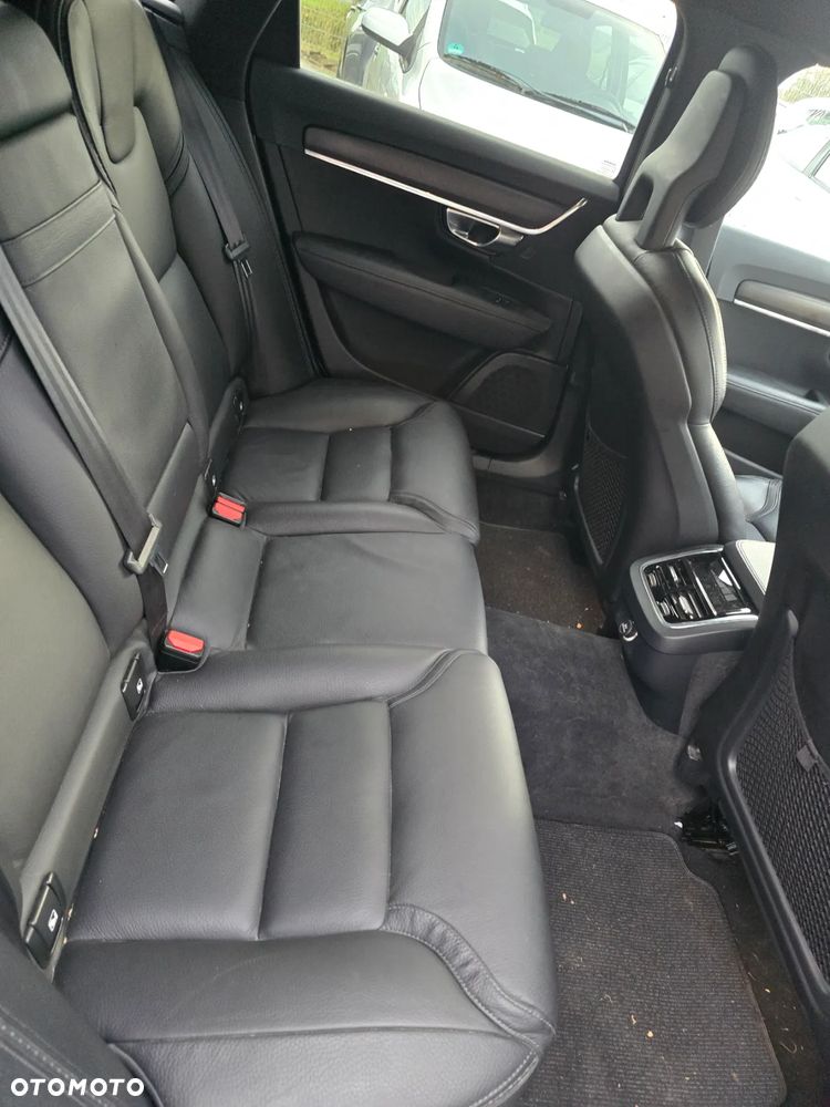 Volvo V90 Cross Country D5 AWD Ocean Race - 2