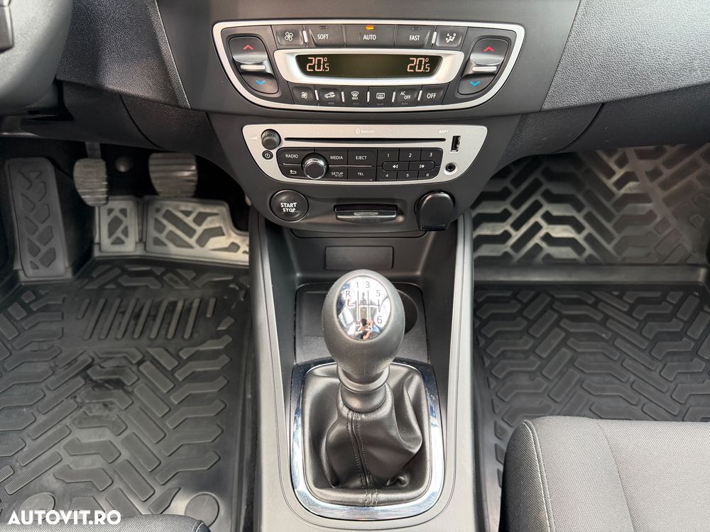 Renault Megane dCi 110 FAP Expression - 27