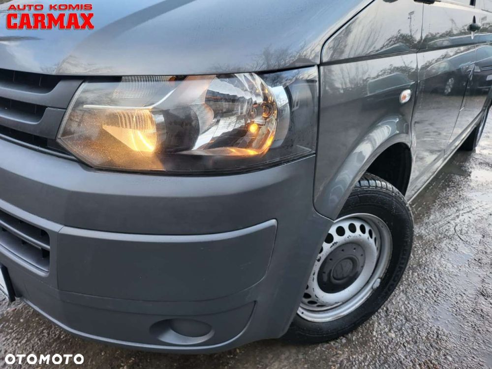 Volkswagen Caravelle - 3