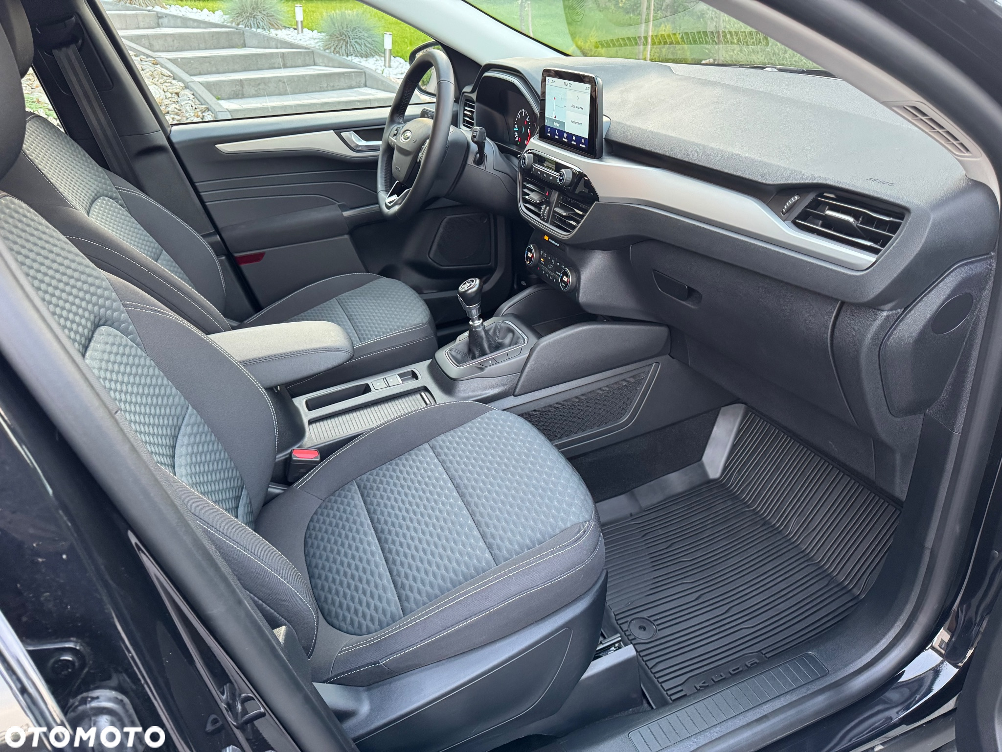 Ford Kuga - 30