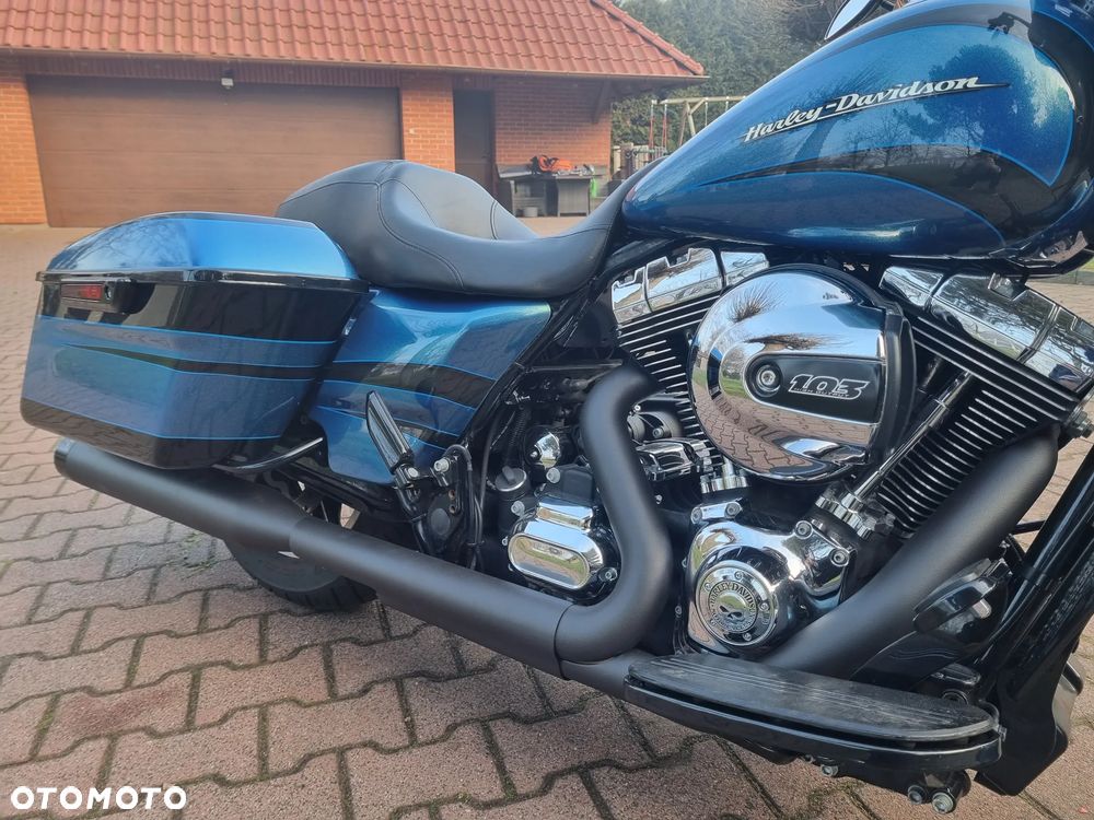 Harley-Davidson Touring Street Glide - 6