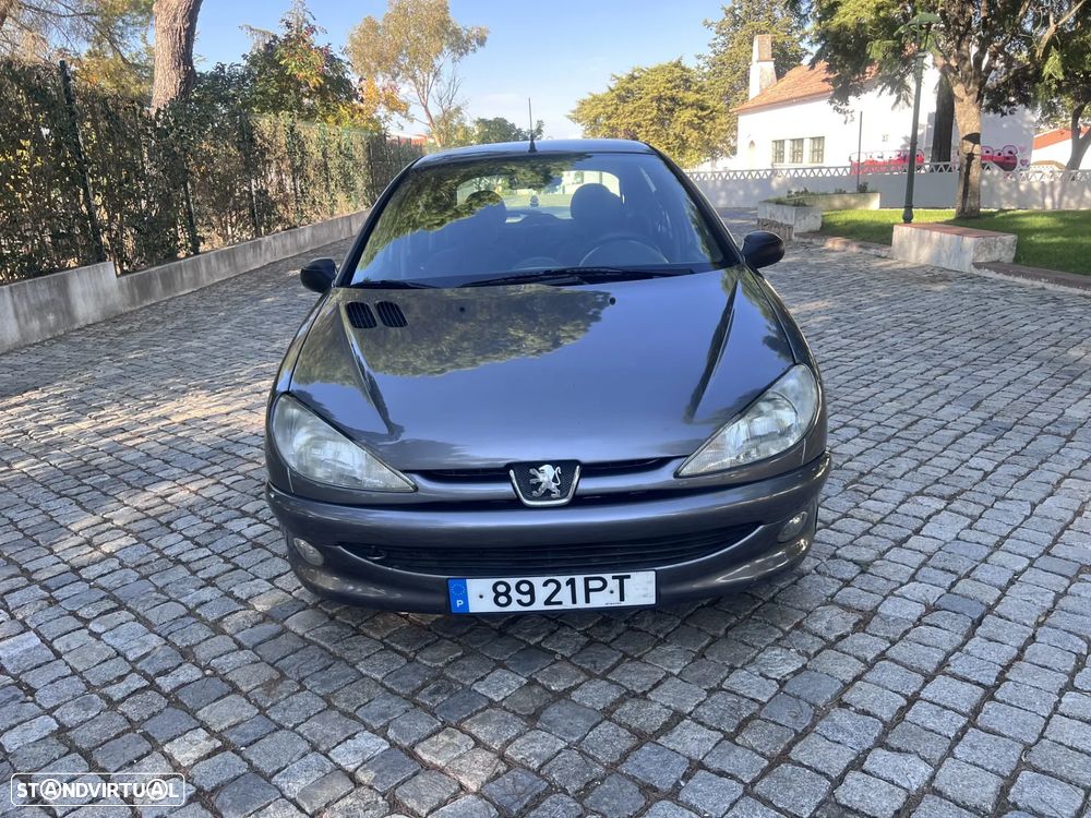 Peugeot 206 1.1 XR - 2