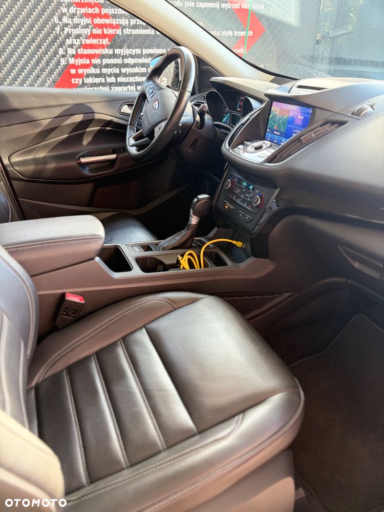 Ford Escape - 13