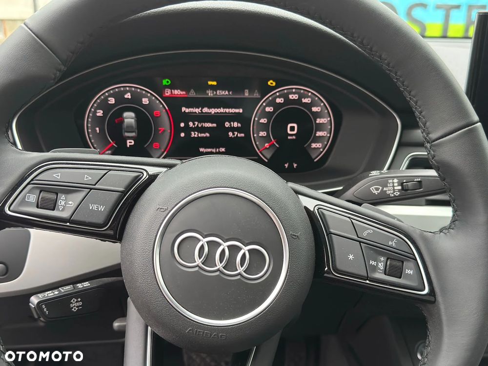 Audi A4 Limousine 35 TFSI mHEV Advanced S tronic - 12