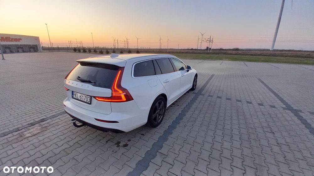 Volvo V60 D3 AWD Momentum - 6