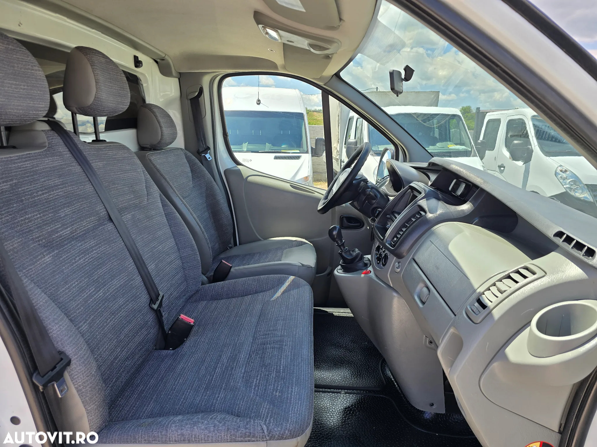 Renault Trafic Long L2H1 - 15