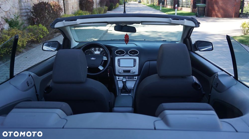 Ford Focus 1.6 Ti-VCT Style - 2