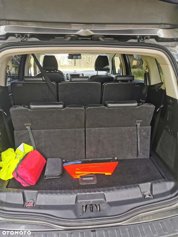 Ford S-Max 2.0 TDCi 4WD Vignale PowerShift - 8