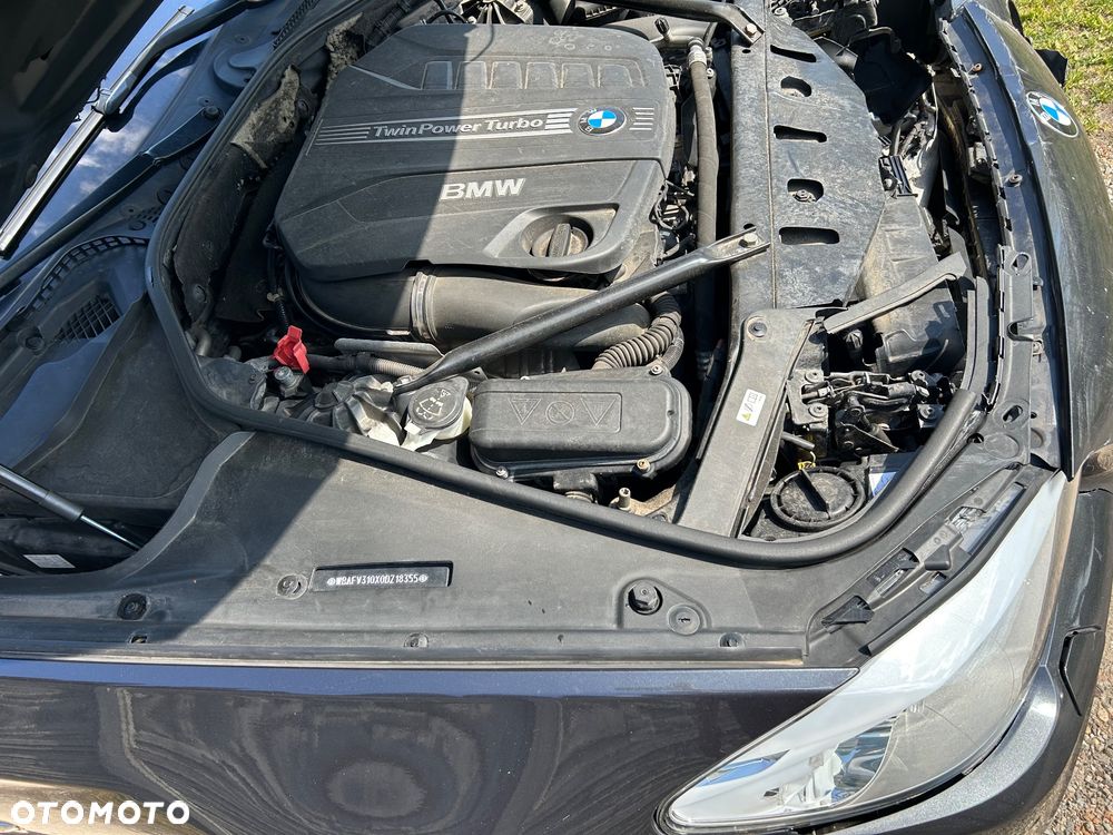 BMW Seria 5 530d xDrive Sport-Aut - 9