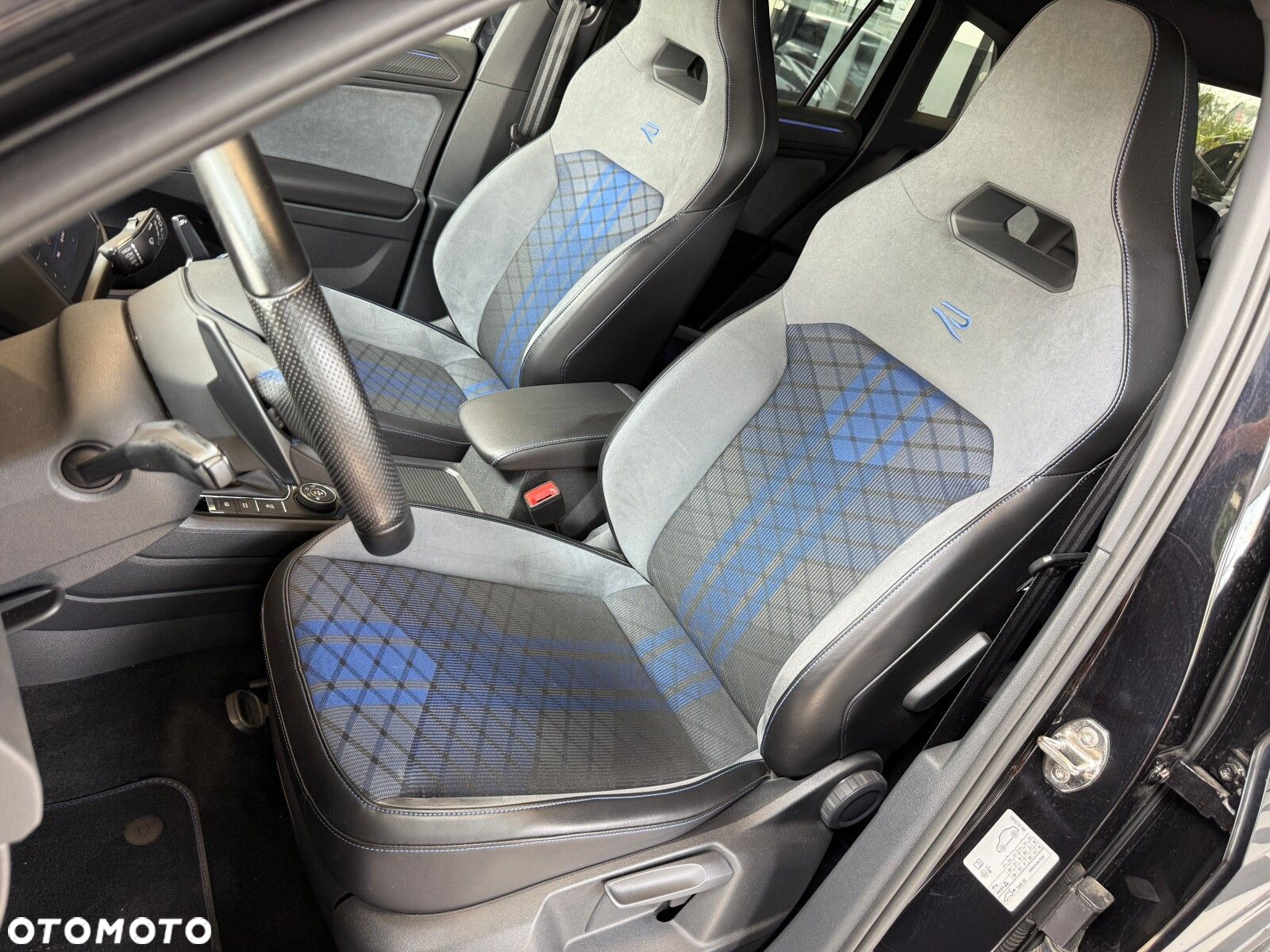 Volkswagen Tiguan - 25