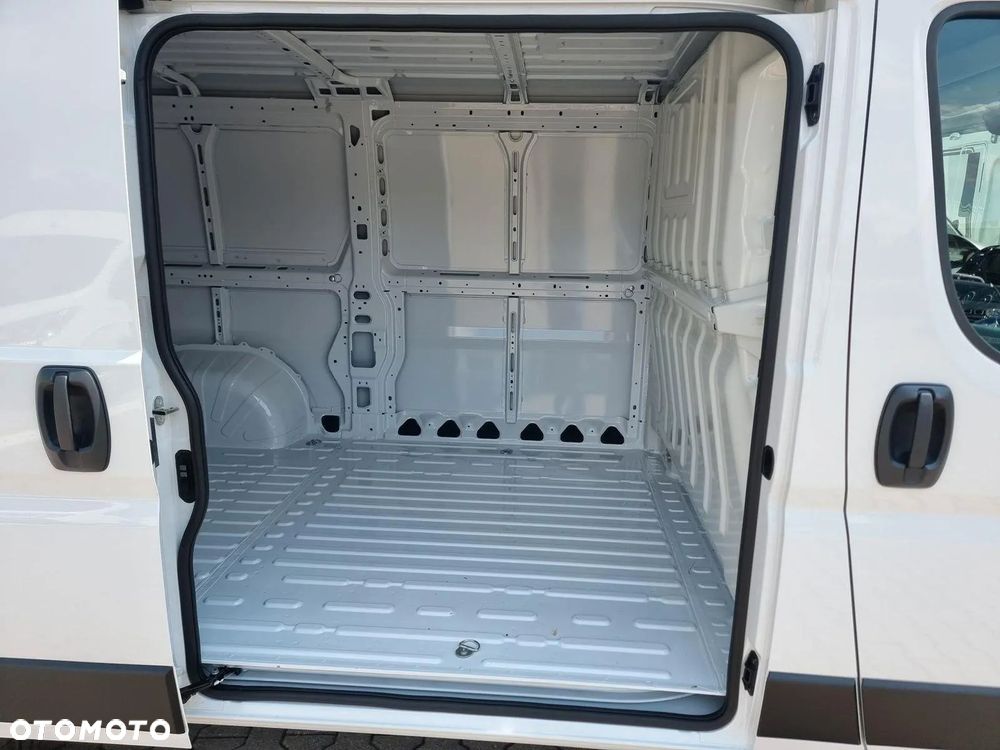 Opel Movano L2H1 120KM - 7