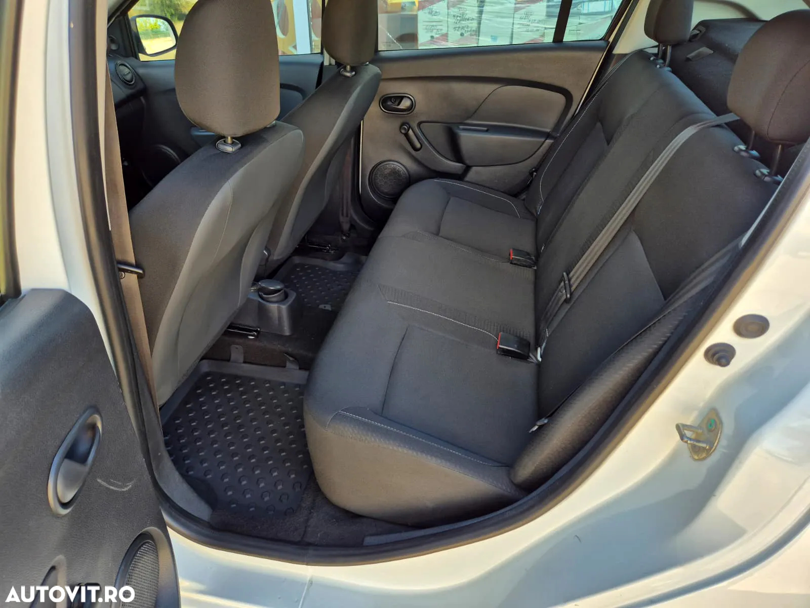 Dacia Logan 1.0 SCe SL PLUS - 17