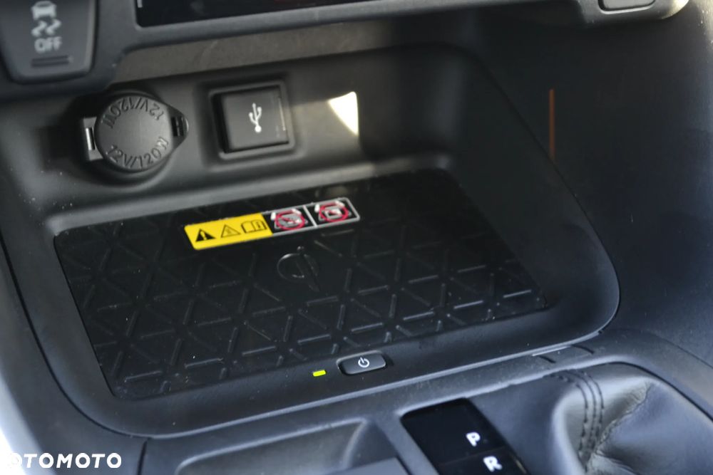 Toyota RAV4 2.5 Hybrid Comfort 4x2 - 33