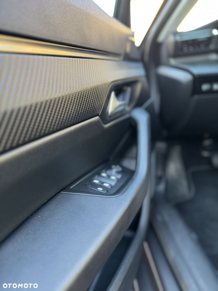 Peugeot 508 SW BlueHDi 130 EAT8 Allure - 29