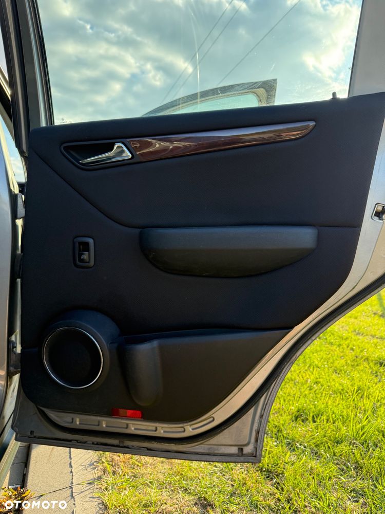 Mercedes-Benz Klasa A 170 Classic - 28
