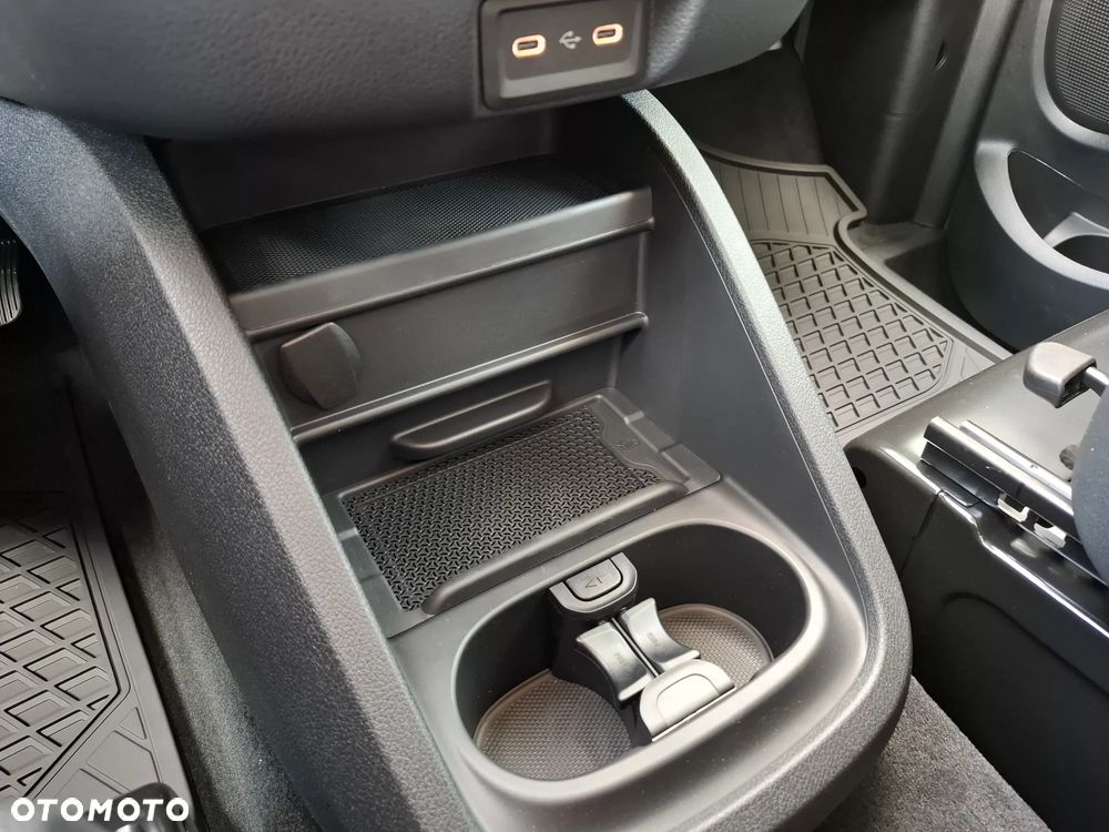 Mercedes-Benz Vito Tourer L2 Pro 9G-Tronic 447.703 - 29