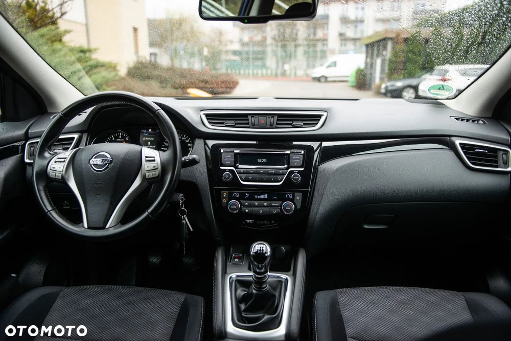 Nissan Qashqai 1.2 DIG-T Acenta - 24