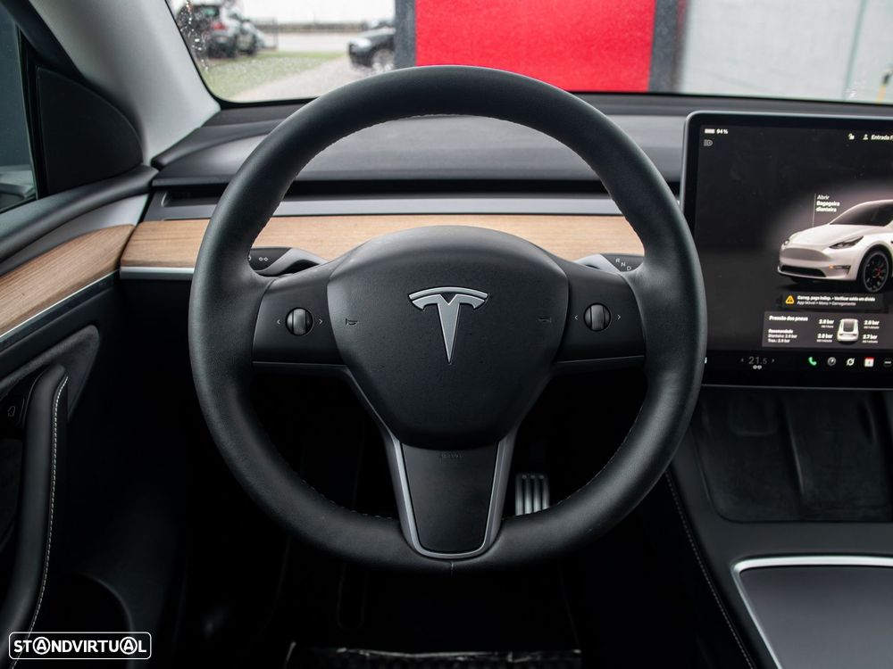 Tesla Model Y Performance Tração Integral - 24