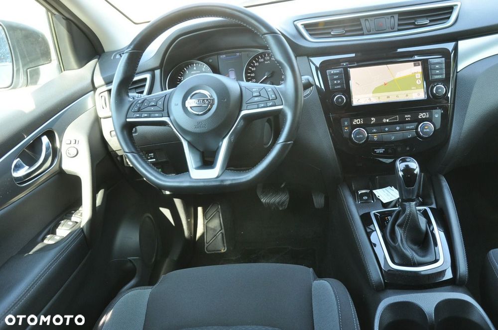 Nissan Qashqai 1.3 DIG-T DCT TEKNA - 13