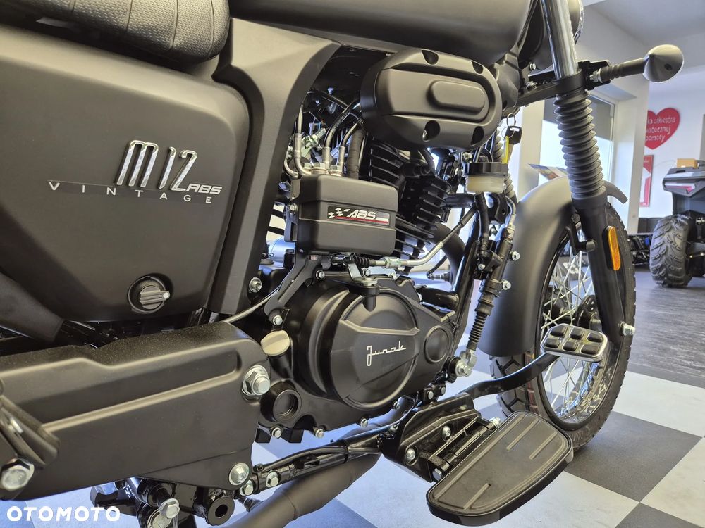 Junak M12 - 13