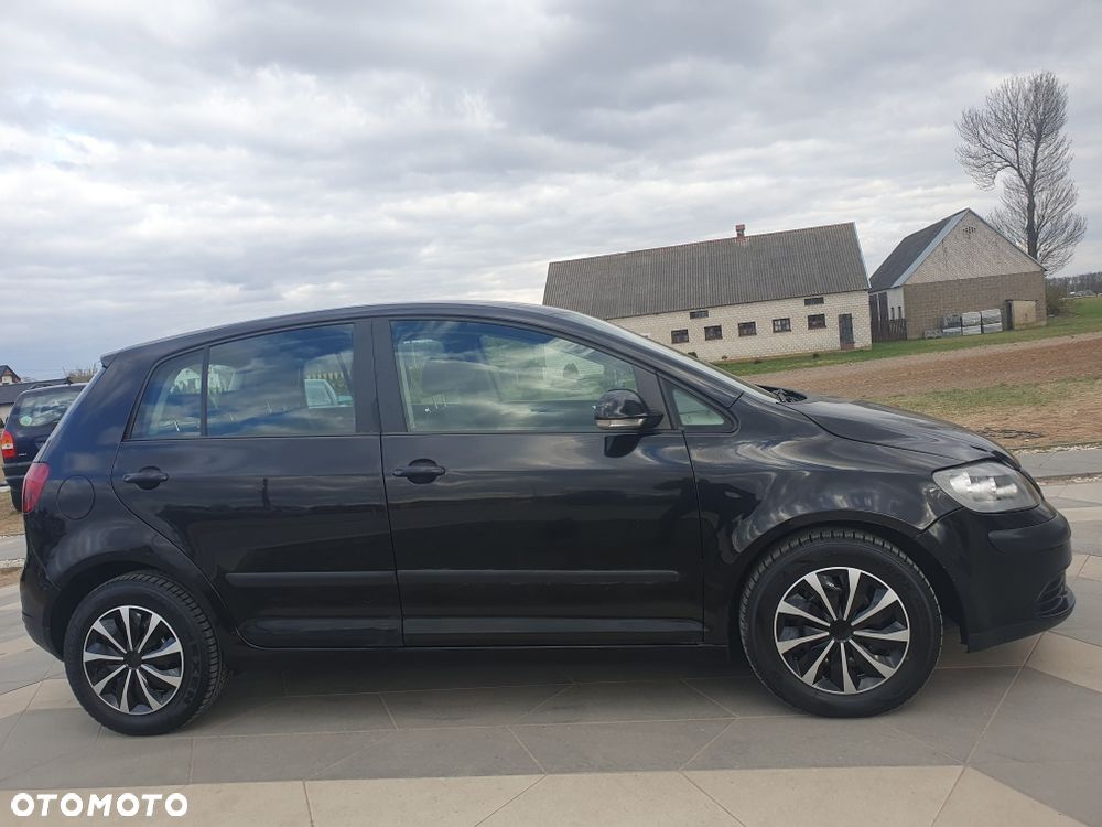 Volkswagen Golf Plus - 8