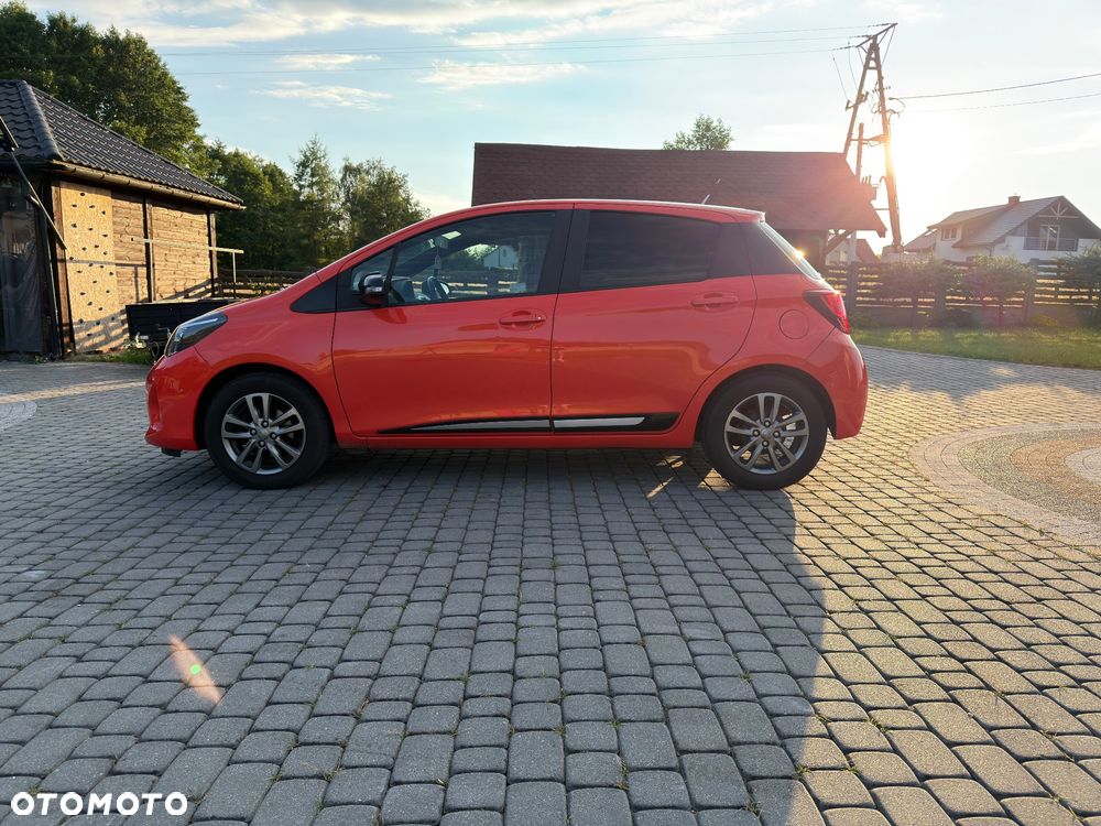 Toyota Yaris 1.33 Premium - 8