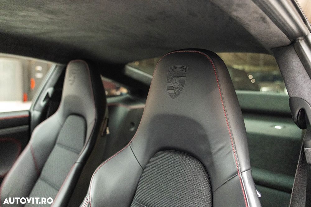 Porsche 911 GT3 - 24