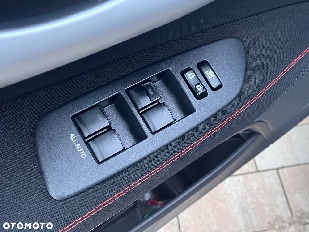 Toyota Auris 1.6 Life - 14