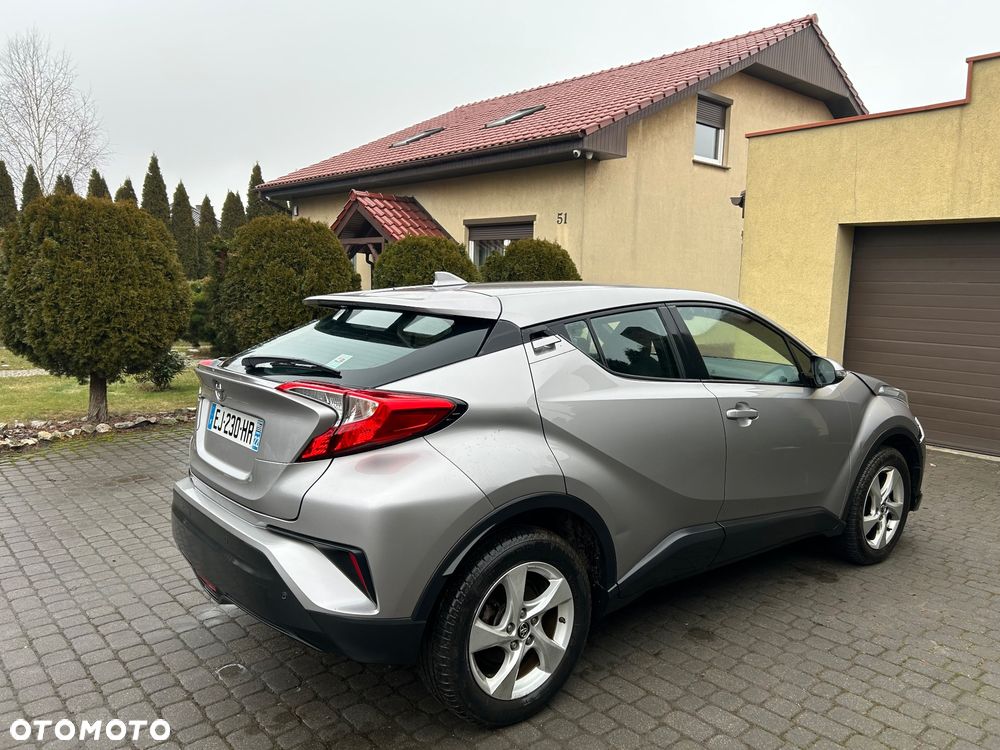 Toyota C-HR - 4